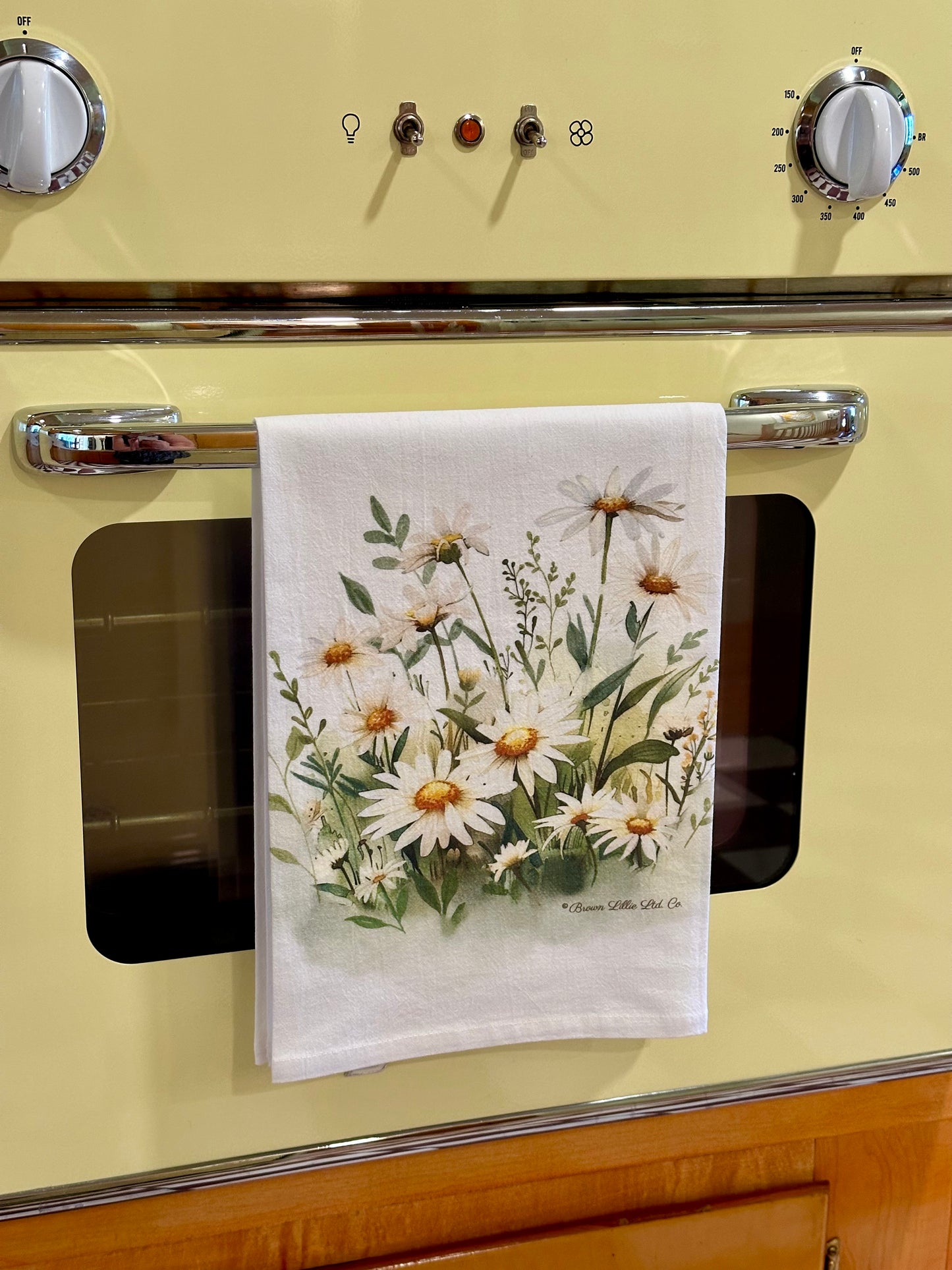 Tea Towel: White Daisy | 100% Ringspun Cotton | Designer Kitchen Decor | Handmade