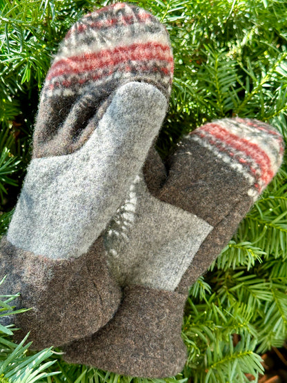 Handmade Sweater Mittens: Gray Holiday