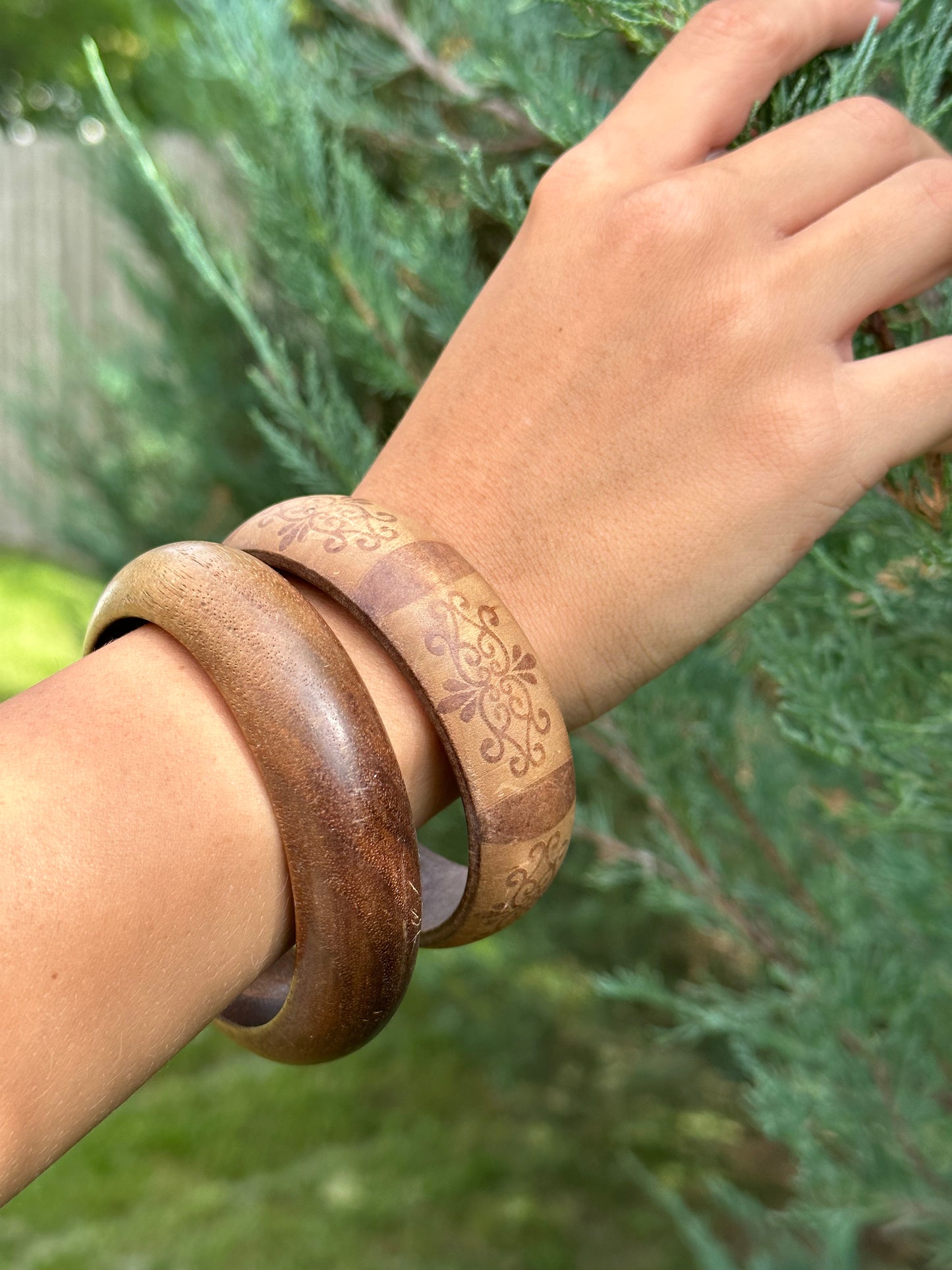 Vintage Wood Bangles Set