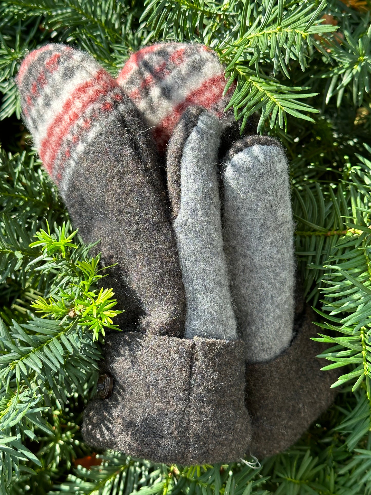 Handmade Sweater Mittens: Gray Holiday