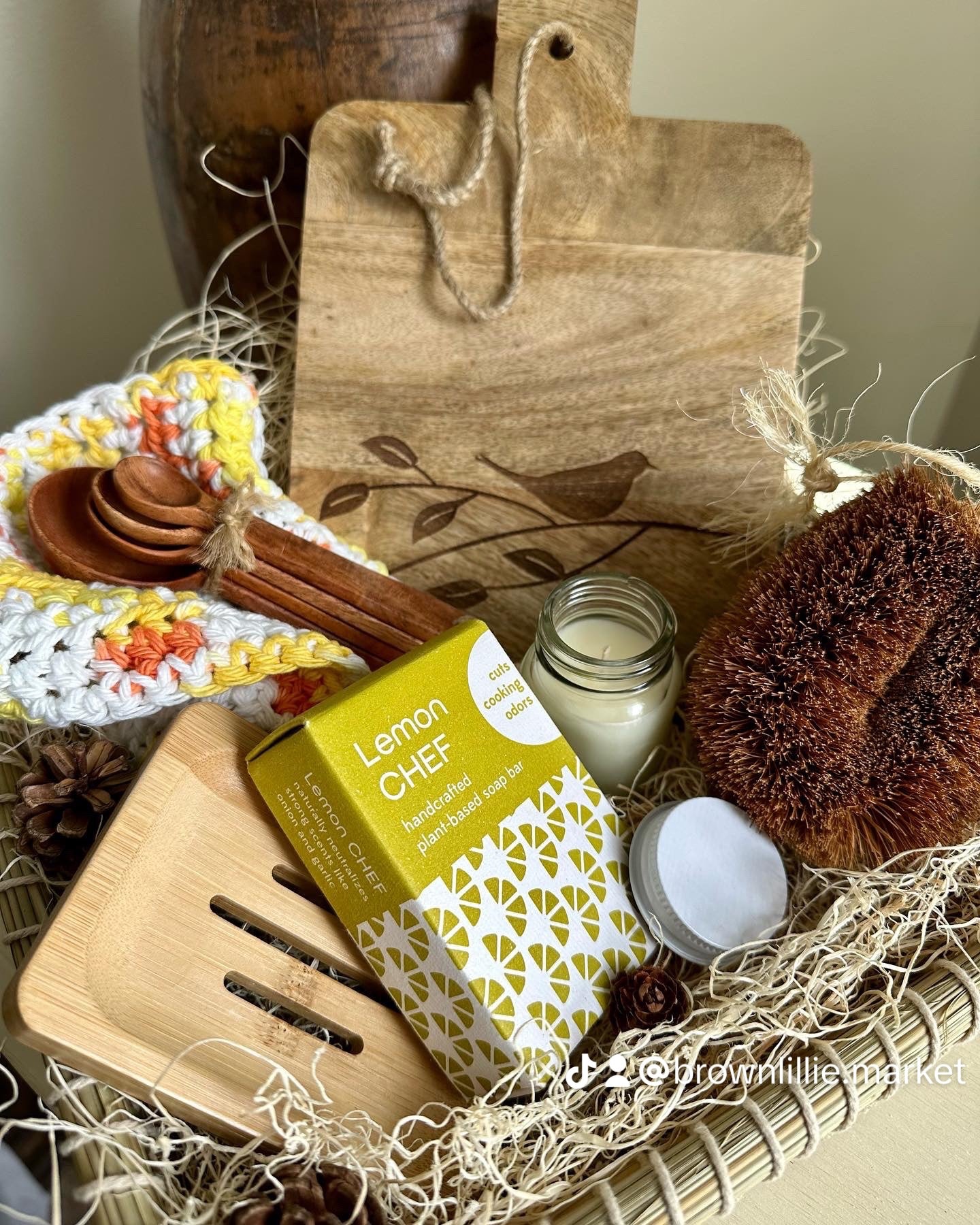 Gourmet Organic Gift Basket: Lemon Chef