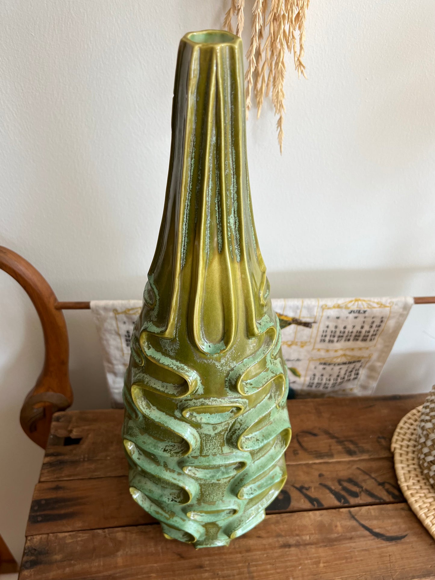 Green 1959 Red Wing Vase